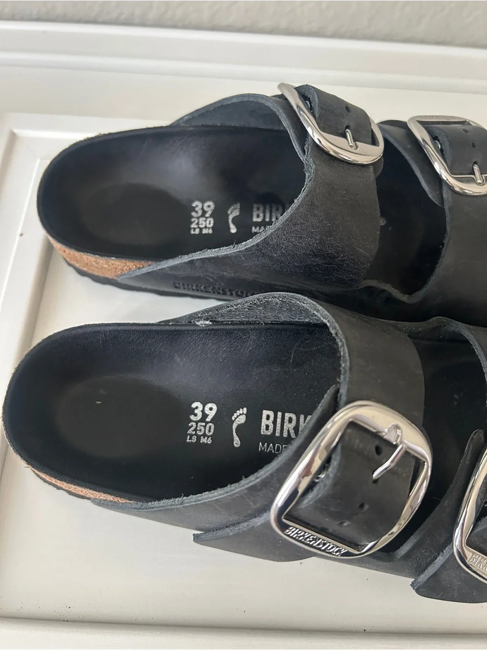 N/A size 39